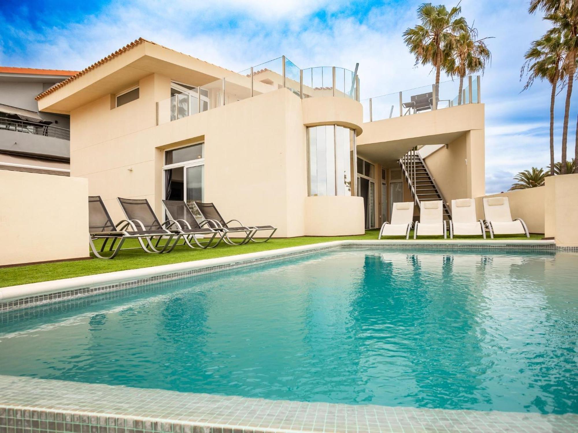 Villa Olbia Charming Dreamview With Jacuzzi أذيخي المظهر الخارجي الصورة